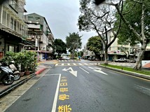 撫遠街400巷撫遠街面寬雙店..
