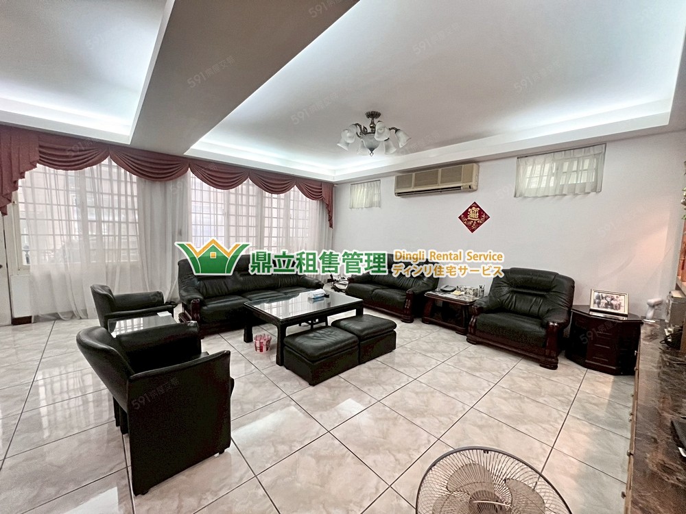 台北租屋,士林租屋,住辦出租,1樓客廳