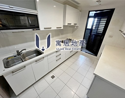 信義安和、101高樓景觀名宅/家具齊全 - Image 9