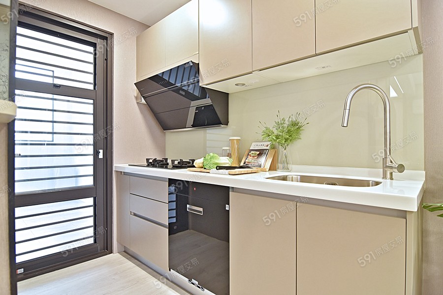 嘉麗WINNER樣/實品屋