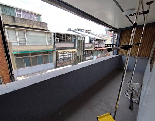 可租補-近圓山捷運站新裝潢新家具家電有陽台網路第四台採光通風 - Image 9