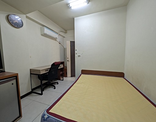 文華道|逢甲商區|一層一戶豪華入住享寵物大露臺專用 - Image 1
