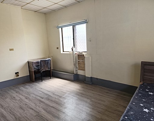 火車站前套房出租,全新傢具~走路1分鐘到火車站 - Image 1