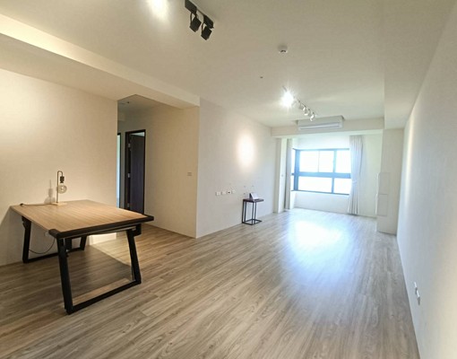 名軒海樂地三房平車 - Image 1