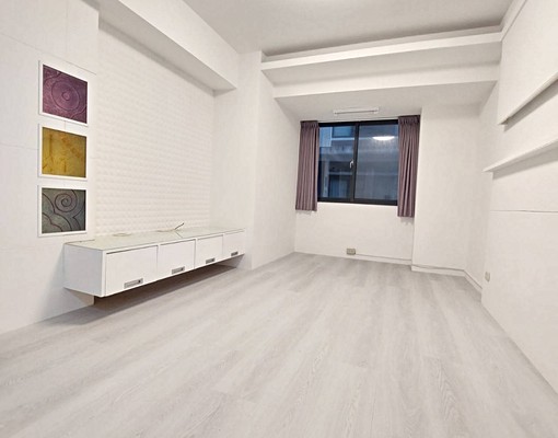 東區育英國中超值2房電梯華廈 - Image 2