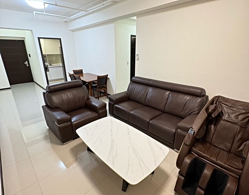 長虹天擎三房平車全室家電傢俱可租補 - Image 3