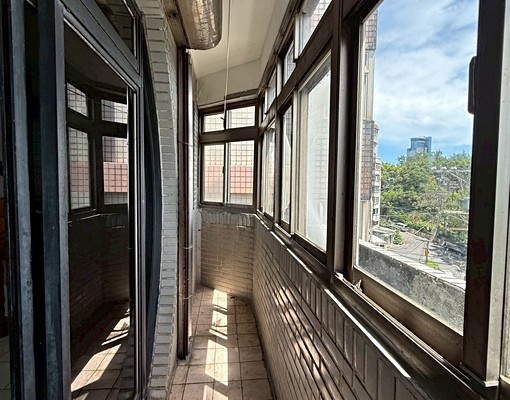 南榮新村景觀3樓~住商市府加盟店鍾文清~ - Image 6