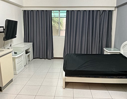 近徐匯捷運站出口約200公尺 - Image 11