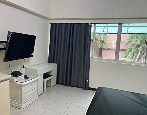 近徐匯捷運站出口約200公尺 - Image 12