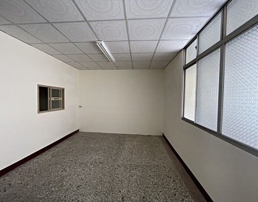 北區⚜️空屋⚜️雙平車透天住家 - Image 4