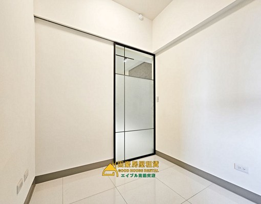 固豪👍左營三越Song三房平車 - Image 8