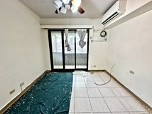 五福路低公設低總價電梯三房..