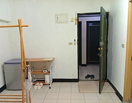 淡江商圈學區套房,可租補入戶籍免服務費 - Image 2
