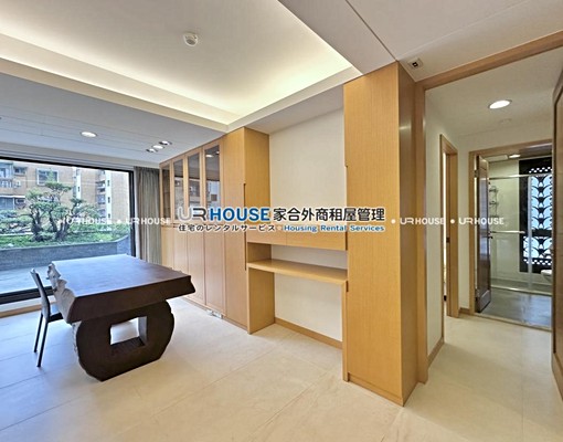 🏰港墘|樹景環繞現代裝潢|絕無僅有露臺戶 - Image 1