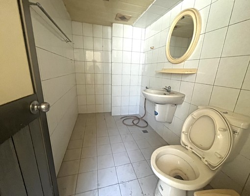 近捷運!前鎮大坪數5房可寵可拜拜可租補 - Image 7