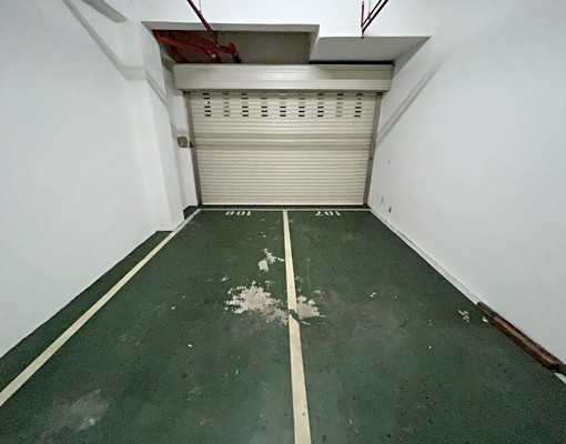 北大特區*社區型透天*使用空間大*雙車位*屋況佳 - Image 14