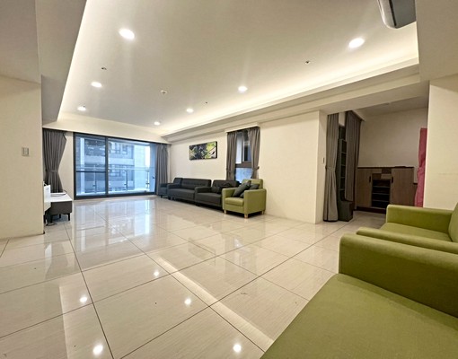 🏡裝潢四房兩衛車位洽/含家具家電/可戶籍.報稅🏡 - Image 3