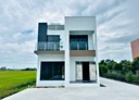 礁溪鄉-踏踏二路6房3廳，82.5坪