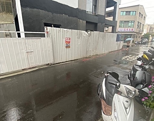 逢甲中國醫水湳附近/靜巷透天爬梯2樓套房/含網可租補可丟垃圾 - Image 14