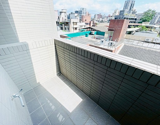 東門★奢華帝苑★報稅入籍洽★可寵★露台戶★警衛★採光 - Image 14