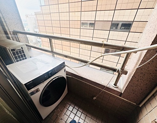 台北車站、高級套房、管理代收、電梯、獨洗獨曬、機能強 - Image 6