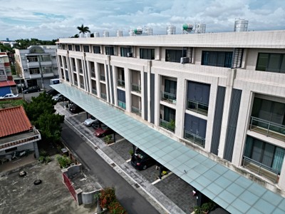 苓和國小｜全新未住併排雙車墅✨住商邱刀魚