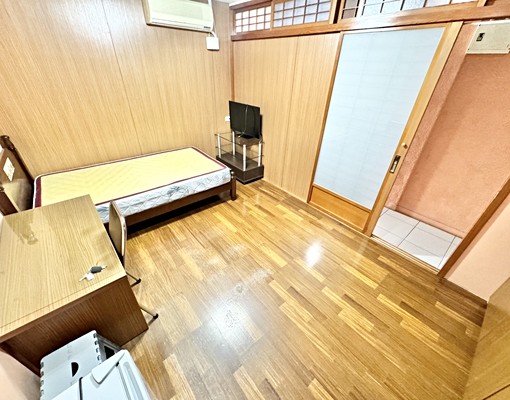 限女~單人床~屋況乾淨~可半年約價格另議 - Image 8