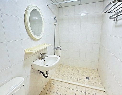 永康可養貓租補奇美南台大橋全新雙採光大套房 - Image 3