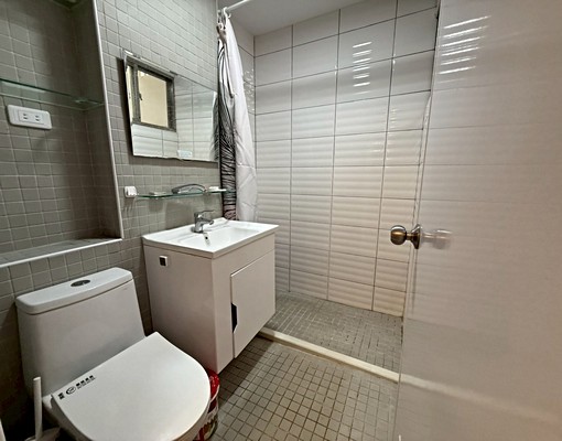 質感套房｜近火車站｜附大陽台｜交通便利生活好輕鬆 - Image 13