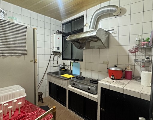 通仁街超大坪數租屋 - Image 9