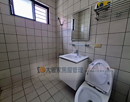 租全新翻新附冷暖冷氣.可寵物 - Image 9