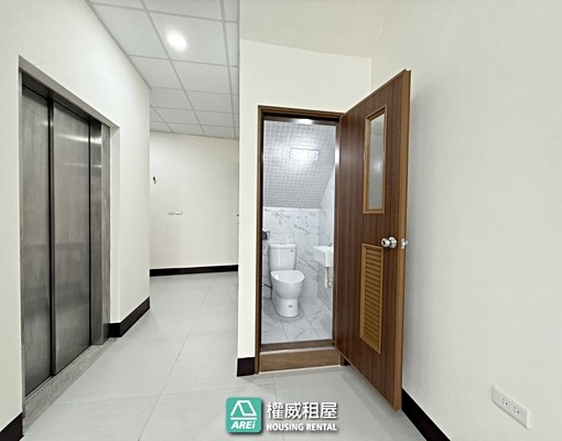 🍎🍎翻新透天店面1樓出租|建工商圈|近高醫 - Image 5