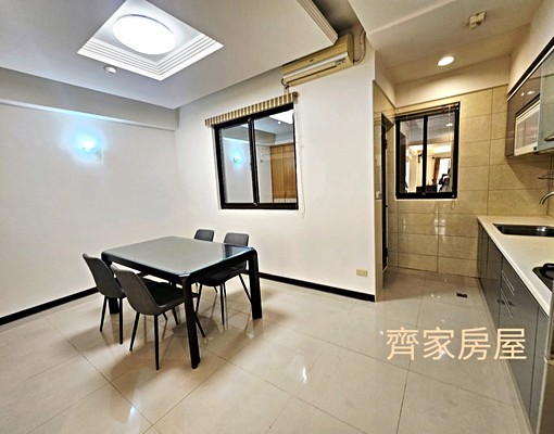 喜來登百貨美食街商圈高鐵接駁車站溫馨方正便利 - Image 11