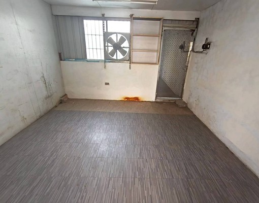 空屋⭐秒殺件.大空間⭐小型倉儲40坪⭐️好停車位 - Image 6