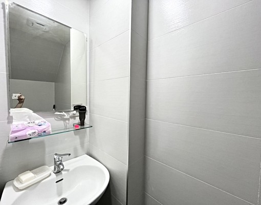 🏅專任東區全新~只出租一樓店面✨可營登 - Image 5