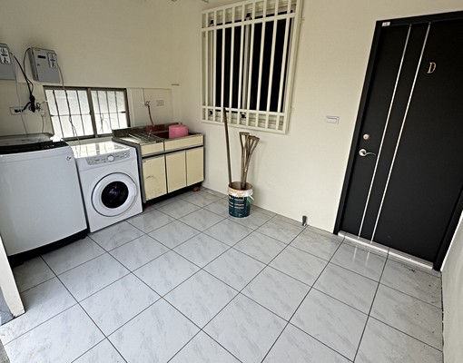 倉庫.住.大空間2用。一樓。方便 - Image 9