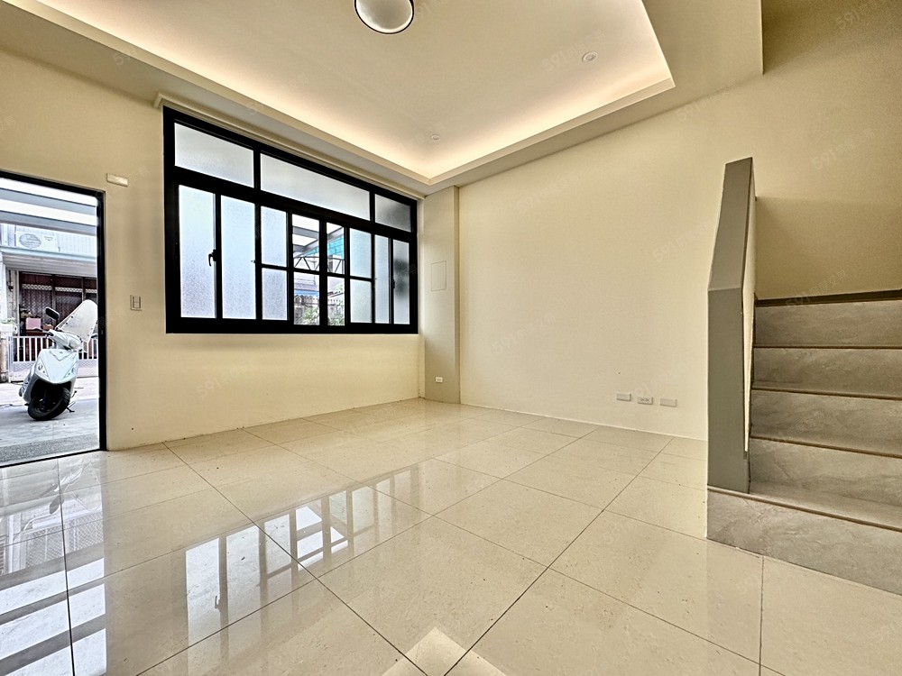 整棟1-4F🔥可寵可租補💖大四房空屋✨遮雨車庫✅ - Image 1