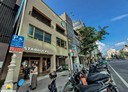 苓雅區-三多三路店面，50.4坪