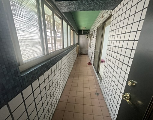 水湳陳平三房空屋附車位(租金可談) - Image 3