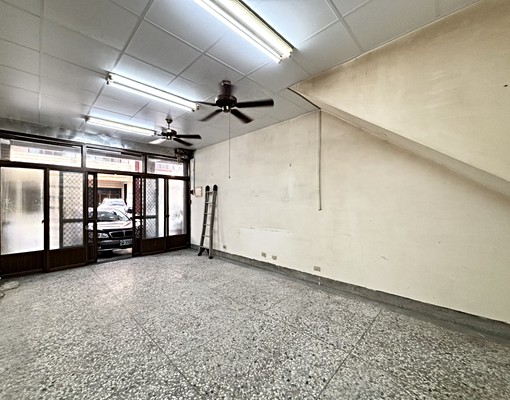 🌳雅楓街💎整棟透天💖可租補✔️入戶籍💰可營登 - Image 1