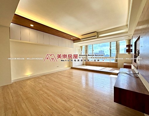 美樂*忠孝復興*SOGO*東區2+1房*採光佳*含車*可報稅 - Image 2