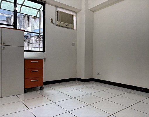 汐止國宅~華廈電梯~鬧中取靜~生活機能佳 - 591租屋網 - Image 4