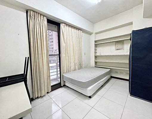 一中⭐️中國醫中科大⭐️可租補⭐️獨洗獨曬採光套房 - Image 1