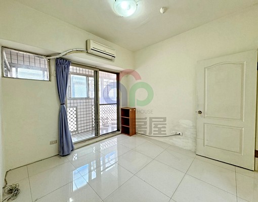 西屯中科俊國豐田，世斌公園旁，空屋三房有冷氣+車位 - Image 10