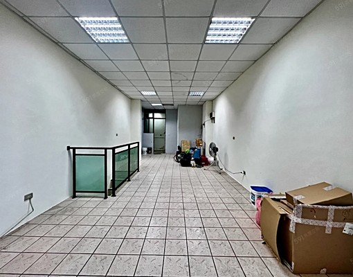 南港展覽館捷運站旁。團購。美甲。按摩。倉庫。蝦皮。胖先生 - Image 3