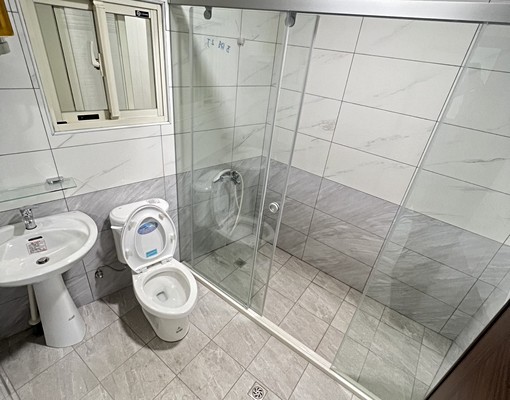 新北五股交流道✅全新電梯套房✅低樓層✅陽台獨洗 - Image 5