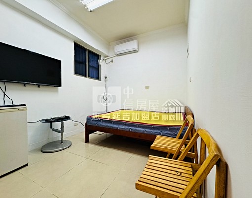 💥小巨蛋捷運旁|靜巷大套房|房間衛浴有窗🍀中信書伃 - Image 2
