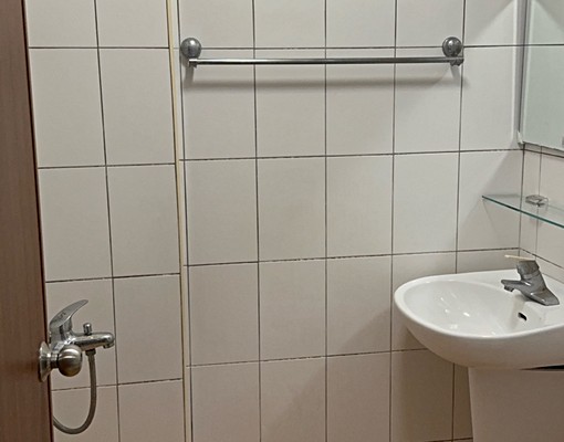 鹽行商圈優質套房岀租 - Image 8