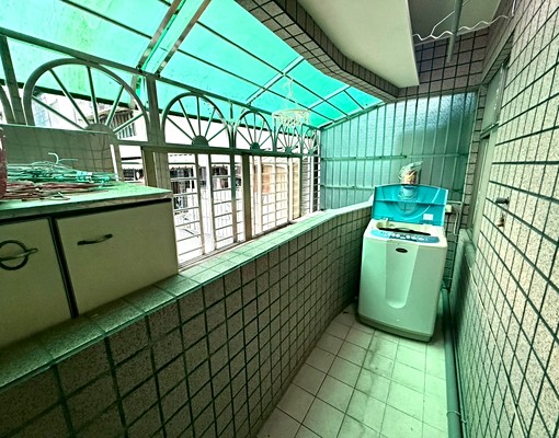 光華國小/含車、管理費/大雙廳使用/電梯華廈/大師小余 - Image 9
