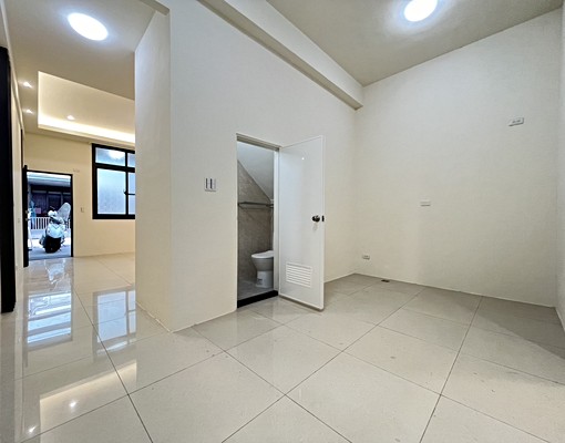 整棟1-4F🔥可寵可租補💖大四房空屋✨遮雨車庫✅ - Image 7